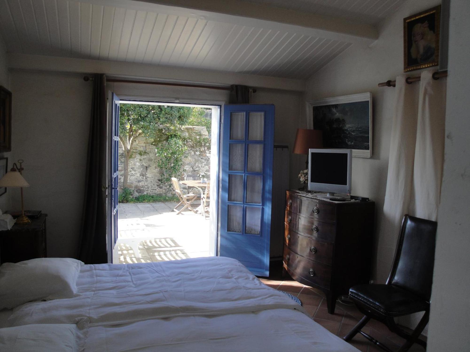 Le Buzet Bleu Bed & Breakfast Noirmoutier-en-l'Île Exterior foto